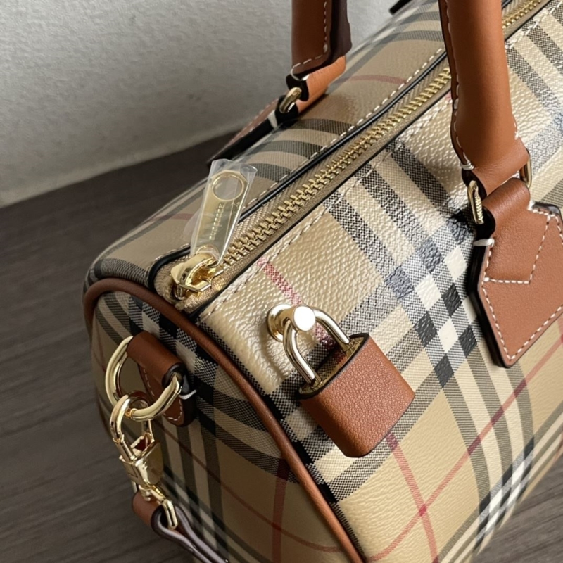 Bv*b*rry speedy bags